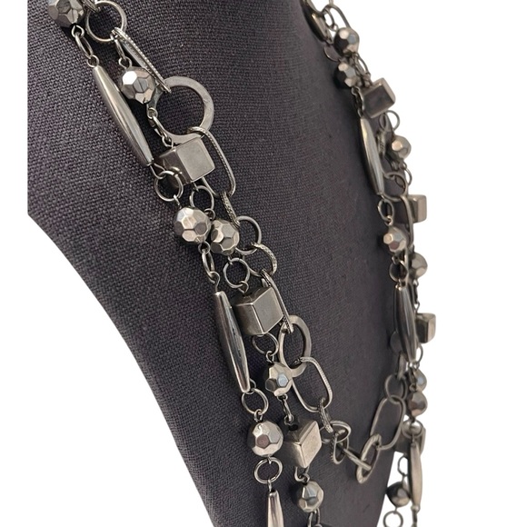 ❤️ Artisan Silver Tone Geometric Layered Necklace - Picture 2 of 5